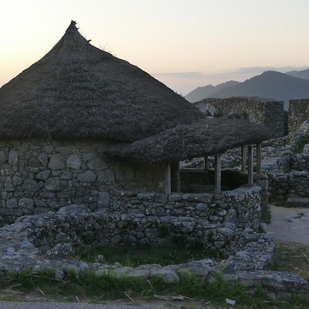 Casita A Estrenar En Finca Con Rio Proxima A Tui, Gondomar Y Portugal. Екстериор снимка