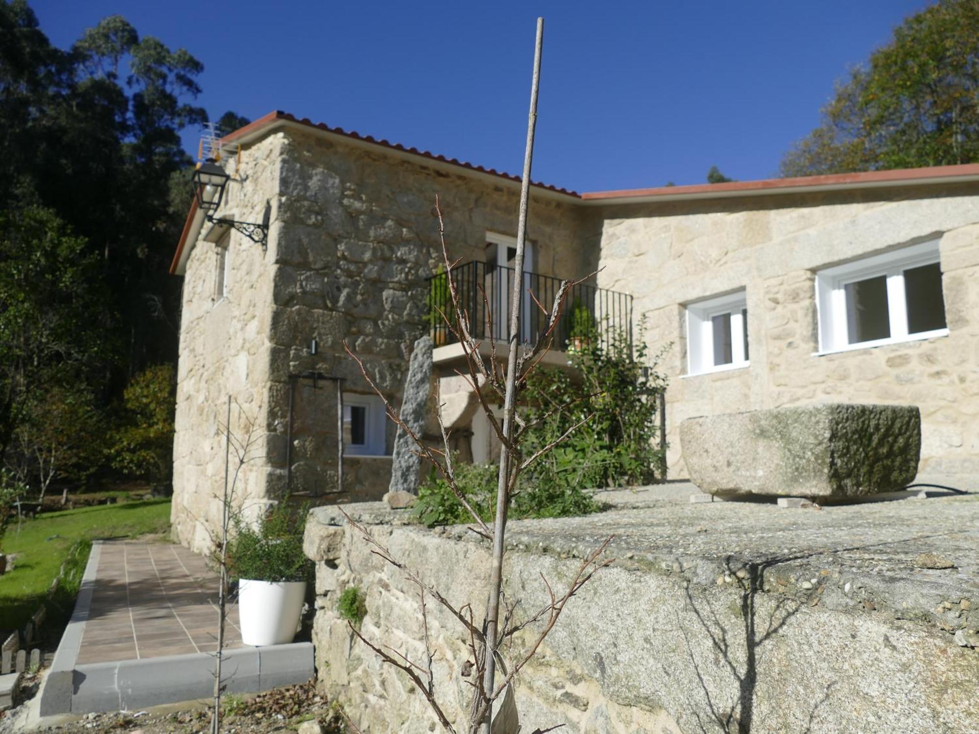 Casita A Estrenar En Finca Con Rio Proxima A Tui, Gondomar Y Portugal. Екстериор снимка
