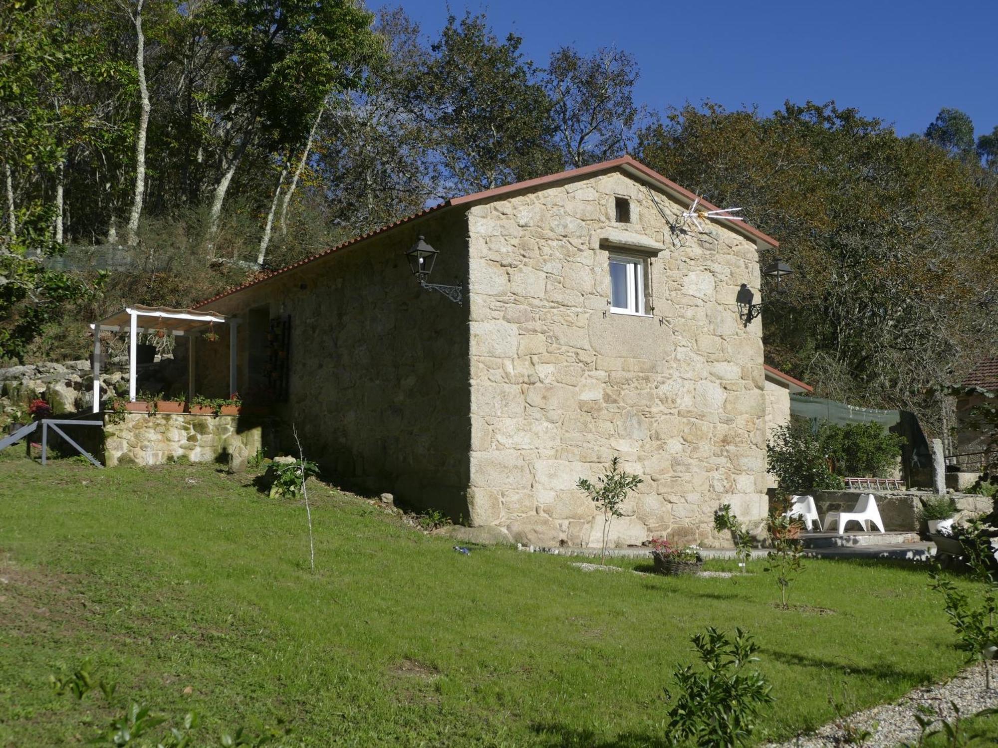 Casita A Estrenar En Finca Con Rio Proxima A Tui, Gondomar Y Portugal. Екстериор снимка